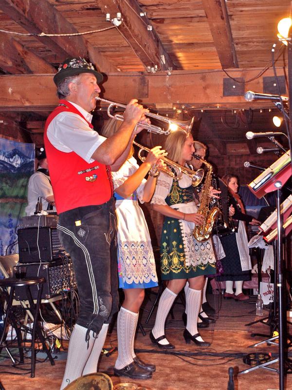 Oregon's Alpenfest