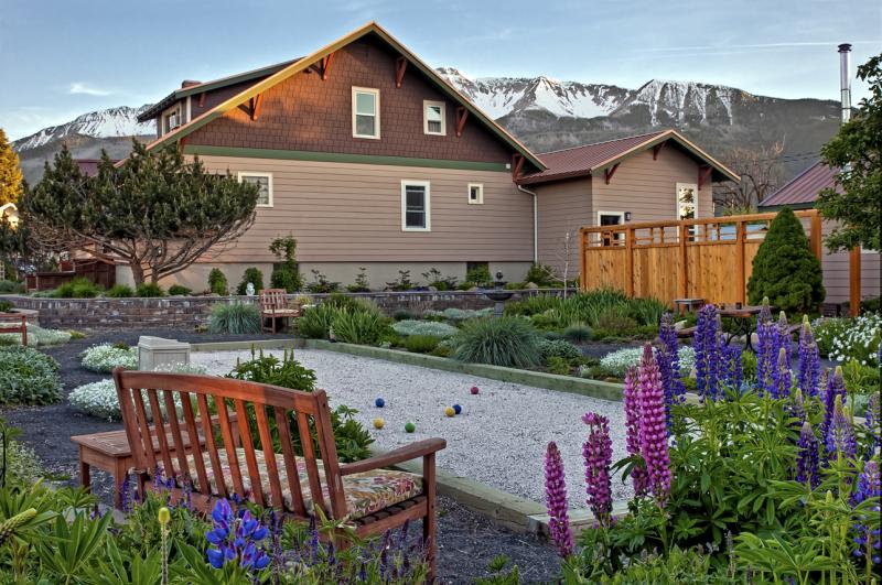 The bocce court is a favorite outdoor gathering place on the Bronze Antler Bed & Breakfast grounds. Perfect for a morning stroll before breakfast or an exciting late afternoon game of bocce or petanque. Photo by Unique Angles Photography.